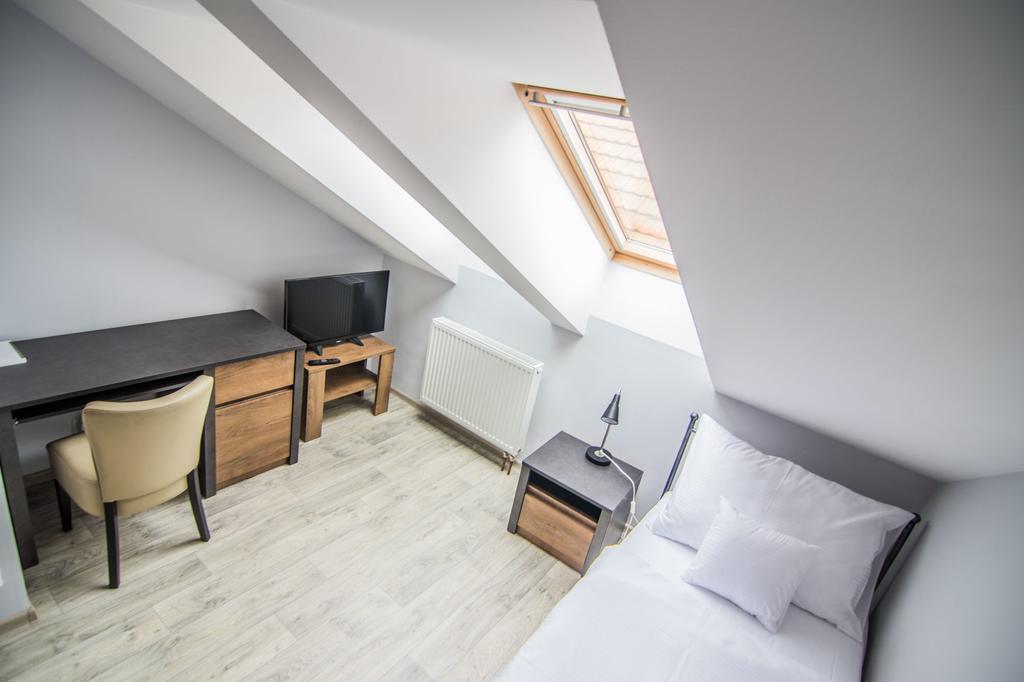 Pension Viktorin Poděbrady Екстериор снимка