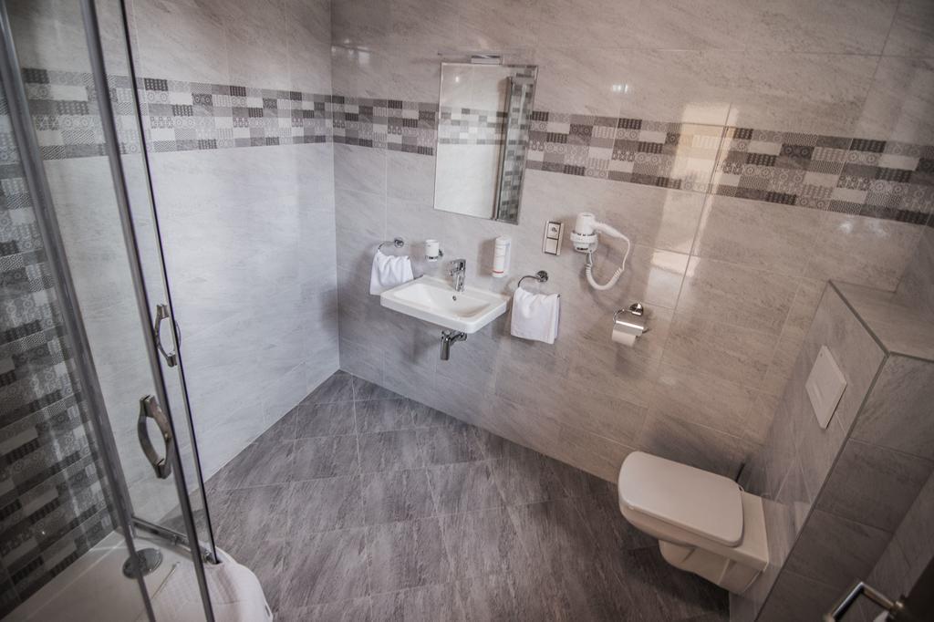 Pension Viktorin Poděbrady Екстериор снимка