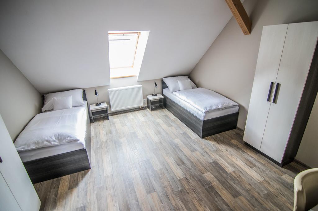 Pension Viktorin Poděbrady Екстериор снимка