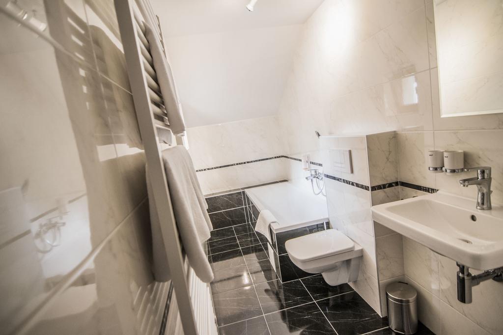 Pension Viktorin Poděbrady Екстериор снимка